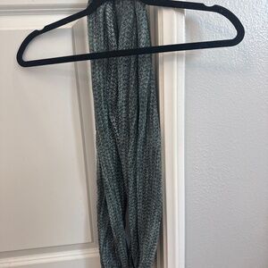 Knitted infinity scarf